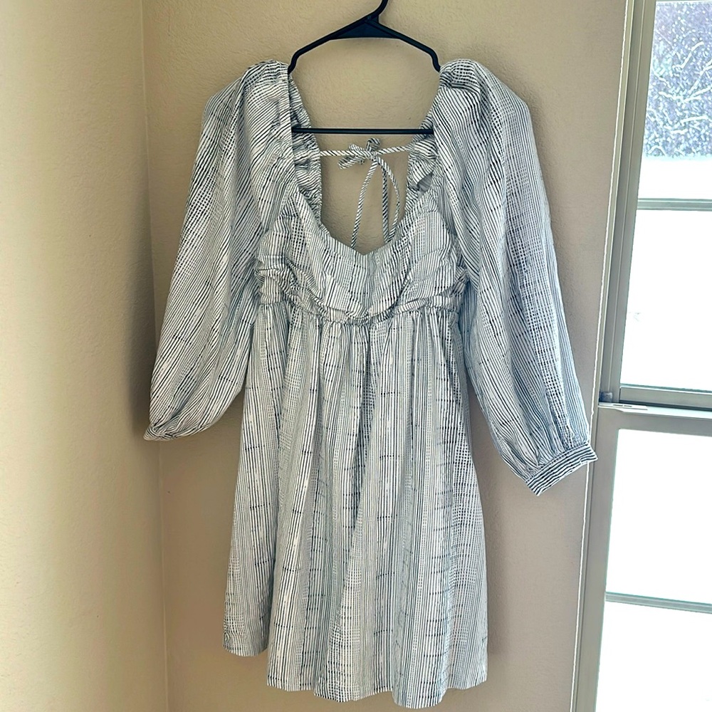 Mini dress
